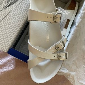 NWT Birkenstock Franca Hex D Buckle Sandal